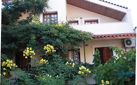 Διαμερίσματα Staggia